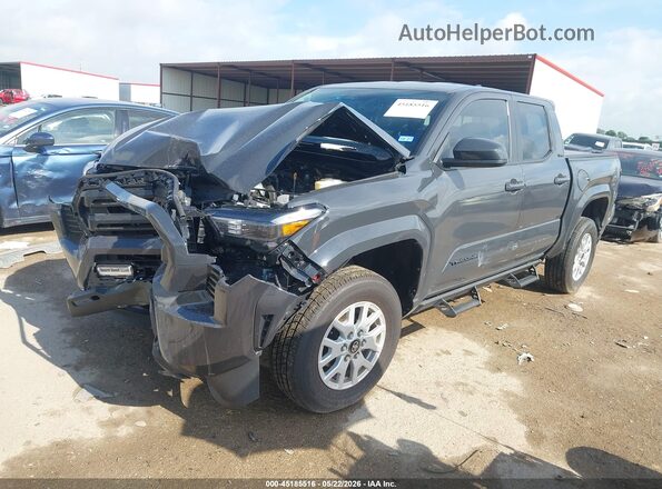 3TMKB5FN0SM049833 2025 TOYOTA TACOMA Gray Առջևի ձախ երեք քառորդ տեսարան