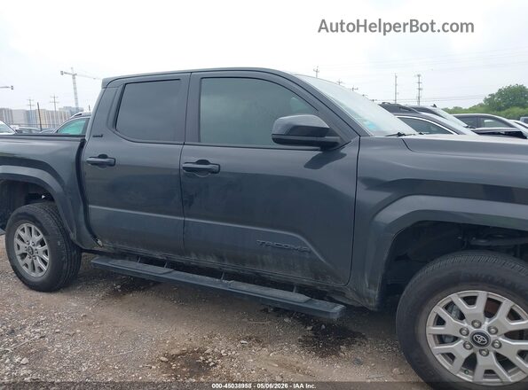 3TMKB5FN0SM052280 2025 TOYOTA TACOMA Gray Vista interior de 360 grados