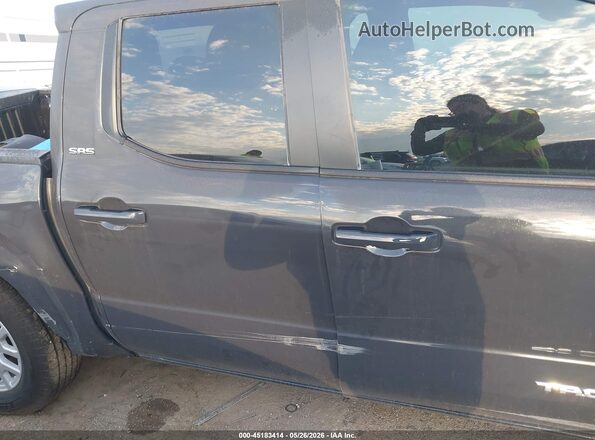 3TMKB5FN4RM022662 2024 TOYOTA TACOMA Black Սալոնի հետևի տեսք