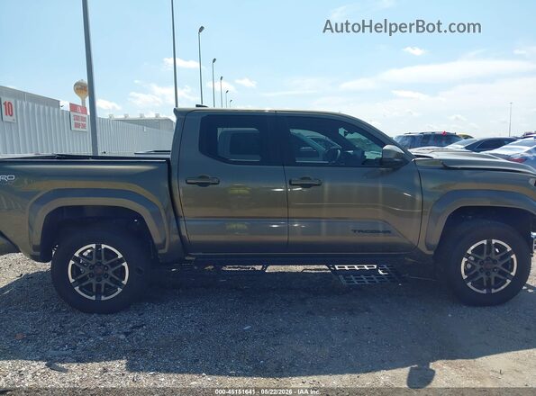 3TMKB5FN6TM058103 2026 TOYOTA TACOMA Brown Widok wnętrza 360 stopni