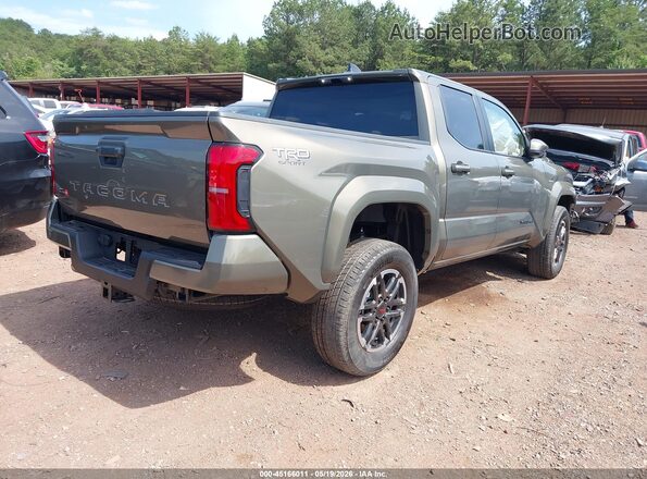 3TMKB5FN6TM068033 2026 TOYOTA TACOMA Золотой Задняя правая четверть