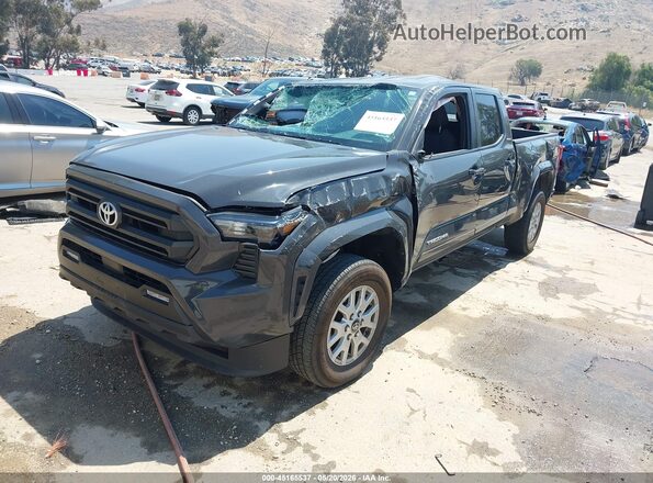 3TMKB5FN7SM037369 2025 TOYOTA TACOMA Gray წინა მარცხენა ხედი სამი მეოთხედიდან