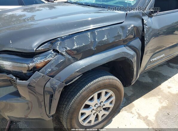 3TMKB5FN7SM037369 2025 TOYOTA TACOMA Gray ხელსაწყოთა პანელის ხედი