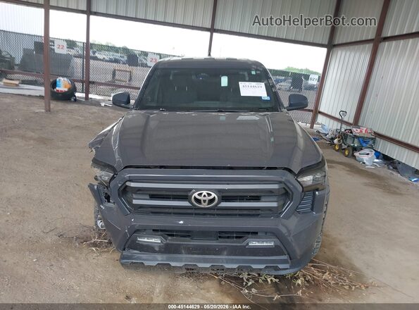 3TMKB5FNXRM007924 2024 TOYOTA TACOMA Gray Սարքավորումների վահանակի տեսք