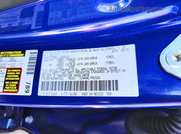 3TMLB5FN2SM047621 2025 TOYOTA TACOMA Blue Vista del compartimento del motor