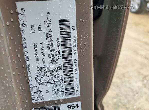3TMLB5JN0TM219492 2026 TOYOTA TACOMA Beige Vista de la etiqueta del VIN