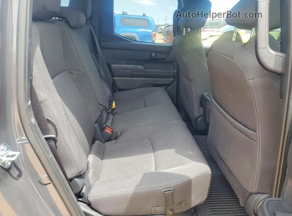 3TMLB5JN1SM128990 2025 TOYOTA TACOMA Charcoal Vista de los asientos traseros
