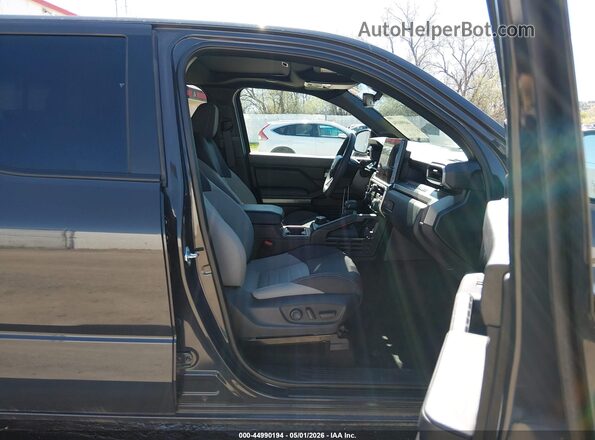3TMLB5JN2RM079518 2024 TOYOTA TACOMA Серый Вид салона спереди