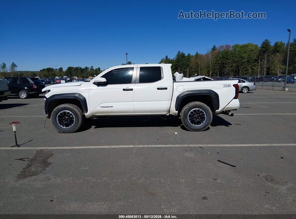 3TMLB5JN2SM096891 2025 TOYOTA TACOMA White Vista interior de 360 grados