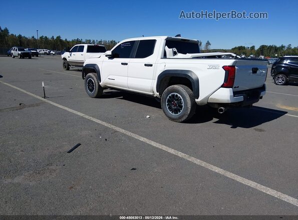 3TMLB5JN2SM096891 2025 TOYOTA TACOMA White Trasero izquierdo