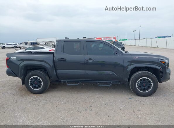 3TMLB5JN3RM007923 2024 TOYOTA TACOMA Gray Vista interior de 360 grados