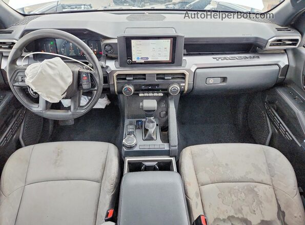 3TMLB5JN3SM175552 2025 TOYOTA TACOMA White Вид панелі приладів