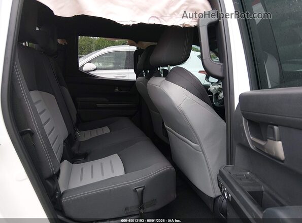 3TMLB5JN4TM209614 2026 TOYOTA TACOMA White Widok naklejki z numerem VIN
