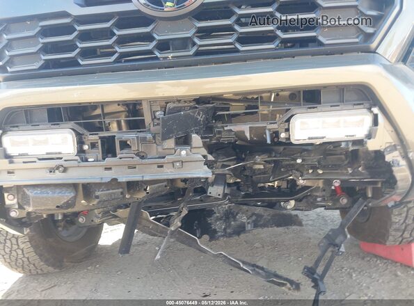 3TMLB5JN4TM214165 2026 TOYOTA TACOMA Green წინა ხედი