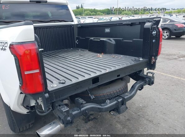 3TMLB5JN5RM027297 2024 TOYOTA TACOMA White Front view