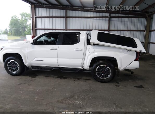 3TMLB5JN6RM018950 2024 TOYOTA TACOMA Белый Панорамный вид салона 360°