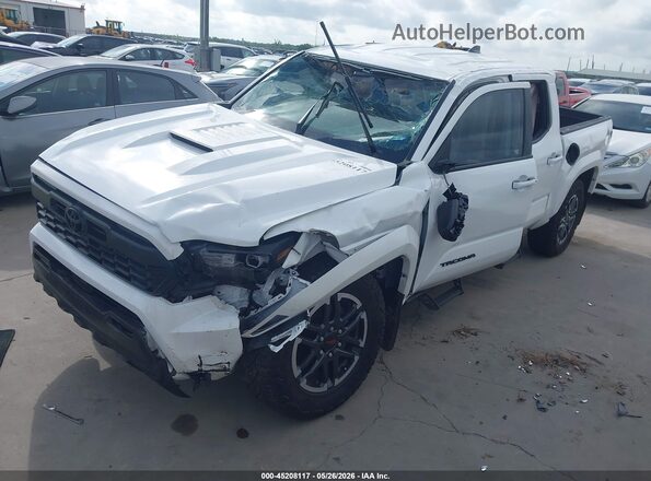 3TMLB5JN8SM136097 2025 TOYOTA TACOMA Белый Передняя левая четверть