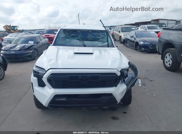 3TMLB5JN8SM136097 2025 TOYOTA TACOMA Белый Вид панели приборов