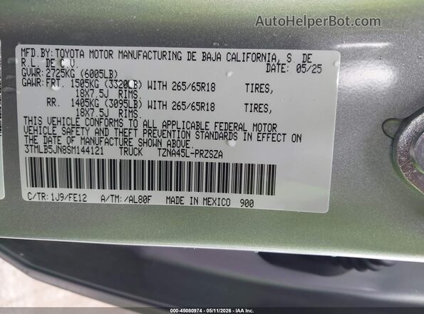 3TMLB5JN8SM144121 2025 TOYOTA TACOMA Silver Vista del compartimento del motor