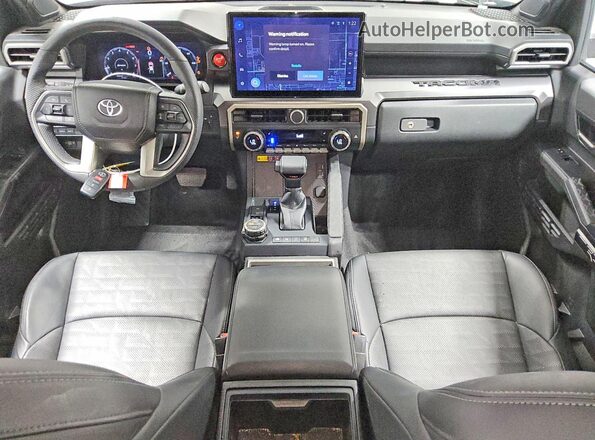 3TMLB5JN8SM181119 2025 TOYOTA TACOMA Green Dashboard view