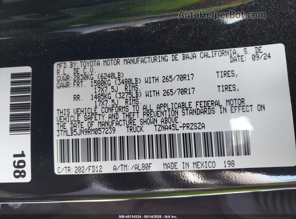 3TMLB5JN9RM057239 2024 TOYOTA TACOMA Black ძრავის განყოფილების ხედი