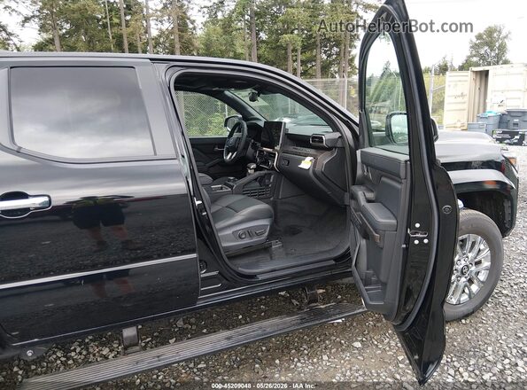 3TMLB5JN9RM071836 2024 TOYOTA TACOMA Black Front interior view