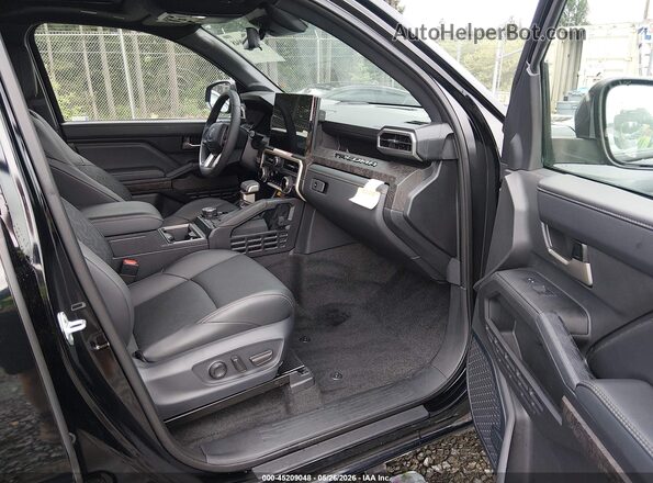 3TMLB5JN9RM071836 2024 TOYOTA TACOMA Black 