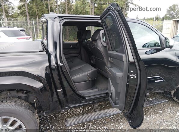 3TMLB5JN9RM071836 2024 TOYOTA TACOMA Black VIN sticker view