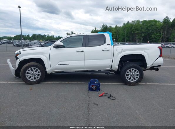 3TMLB5JN9SM189407 2025 TOYOTA TACOMA White Widok wnętrza 360 stopni