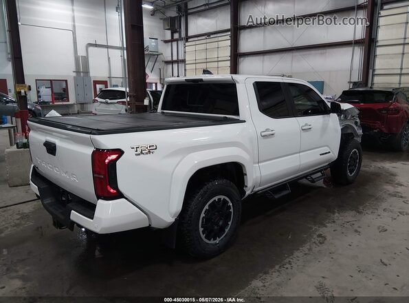 3TMLB5JNXRM060330 2024 TOYOTA TACOMA Белый Задняя правая четверть