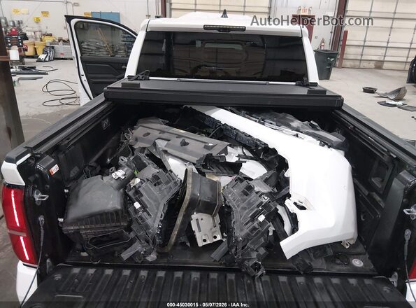 3TMLB5JNXRM060330 2024 TOYOTA TACOMA Белый Вид щитка приборов