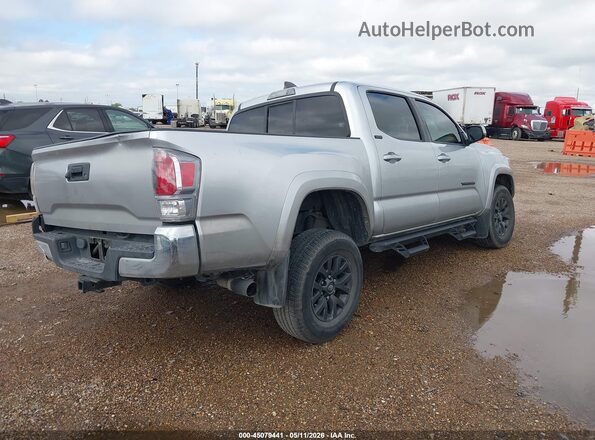 3TYAX5GN1NT039431 2022 TOYOTA TACOMA Silver 