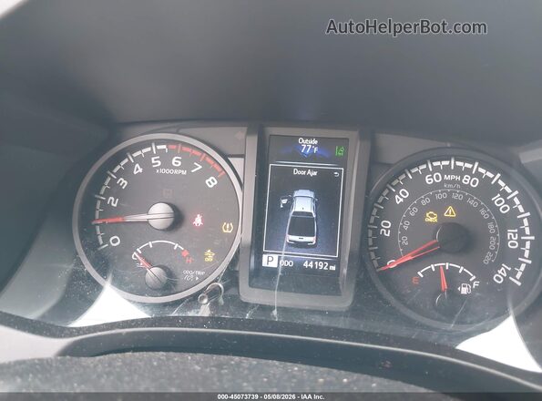3TYAX5GN6PT073772 2023 TOYOTA TACOMA Silver Widok tylnych siedzeń