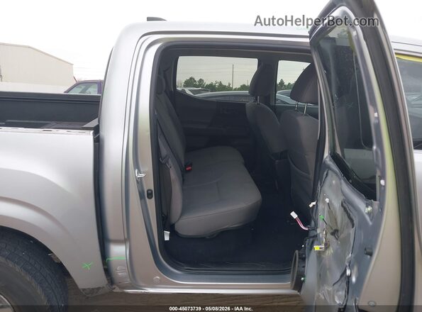 3TYAX5GN6PT073772 2023 TOYOTA TACOMA Silver Widok naklejki z numerem VIN