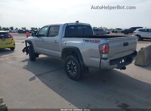 3TYCZ5AN1NT058119 2022 TOYOTA TACOMA Silver 