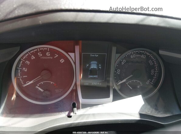 3TYCZ5AN3PT164686 2023 TOYOTA TACOMA Silver Widok tylnych siedzeń