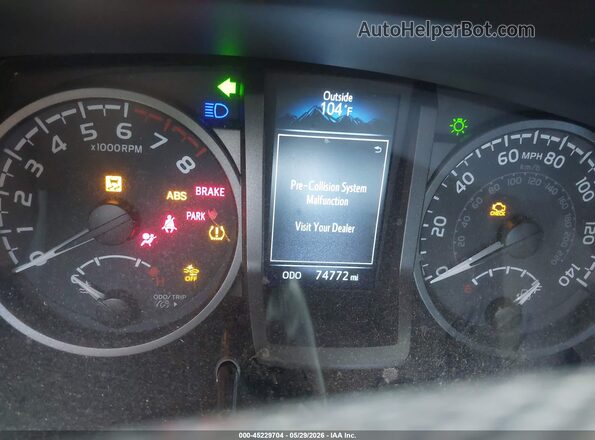 3TYCZ5AN9NT094382 2022 TOYOTA TACOMA Green Vista de los asientos traseros