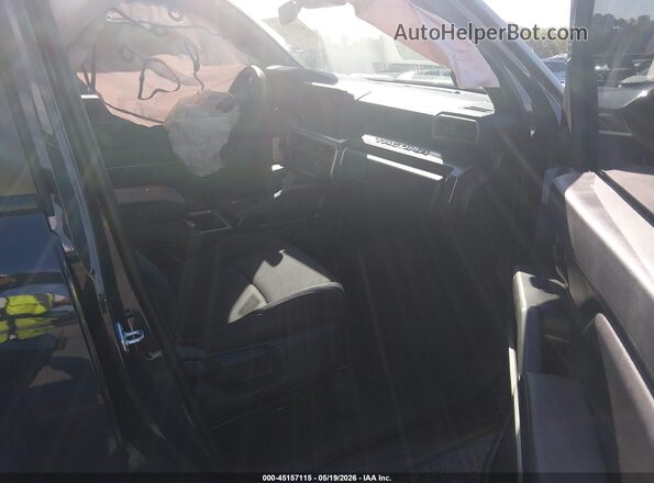 3TYKB5FN4ST028231 2025 TOYOTA TACOMA Gray Front interior view