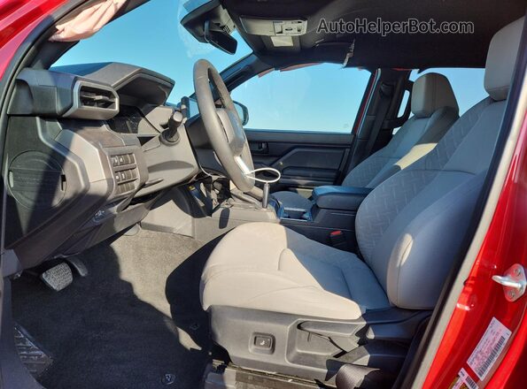 3TYKB5FN5RT012162 2024 TOYOTA TACOMA Red Widok wnętrza z przodu