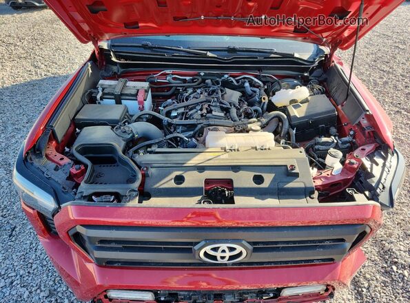 3TYKB5FN5RT012162 2024 TOYOTA TACOMA Red Widok wnętrza z tyłu