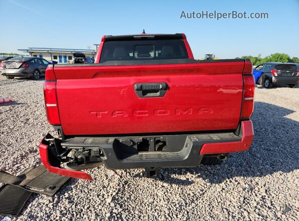 3TYKB5FN5RT012162 2024 TOYOTA TACOMA Red Widok z tyłu