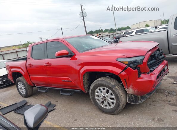 3TYKB5FN7ST027266 2025 TOYOTA TACOMA Red Widok wnętrza z tyłu