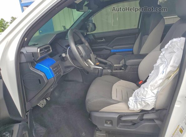 3TYKB5FNXRT005286 2024 TOYOTA TACOMA White 