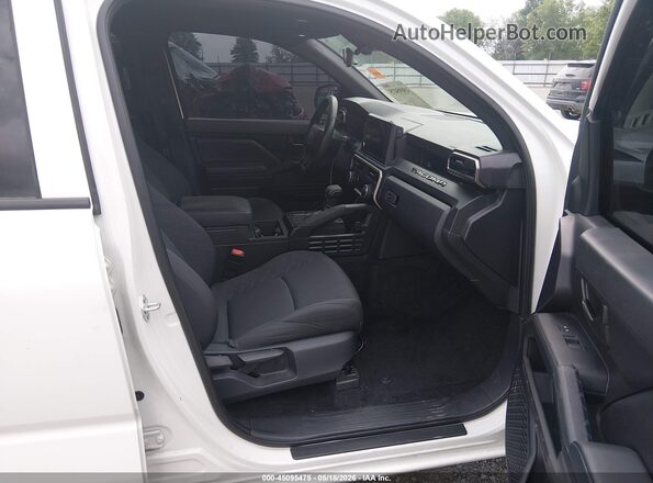 3TYKD5HN2RT010912 2024 TOYOTA TACOMA White Vista interior delantera