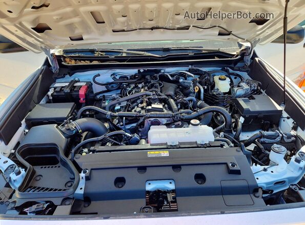3TYKD5HN3TT040069 2026 TOYOTA TACOMA Белый Вид задней части салона