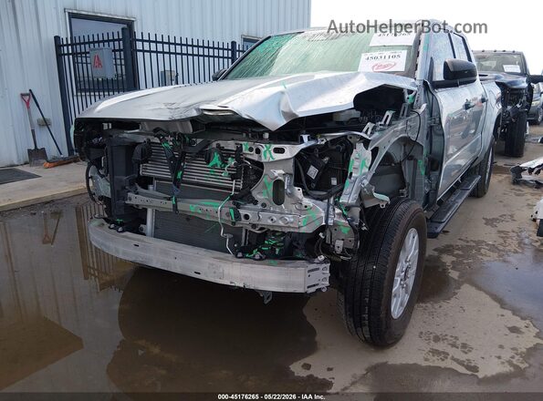 3TYKD5HN5ST018606 2025 TOYOTA TACOMA Серебряный Вид спереди