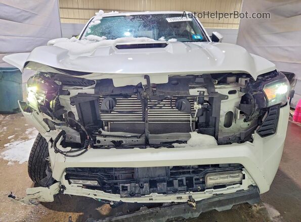 3TYLB5JN2RT003348 2024 TOYOTA TACOMA White 