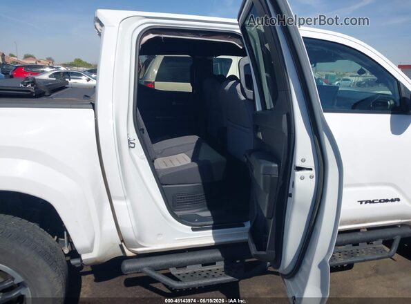 3TYLC5LN6RT011382 2024 TOYOTA TACOMA HYBRID White VIN կոդի պիտակի տեսք