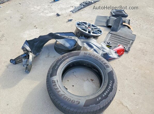 3TYLC5LN6ST049801 2025 TOYOTA TACOMA Green ძრავის განყოფილების ხედი