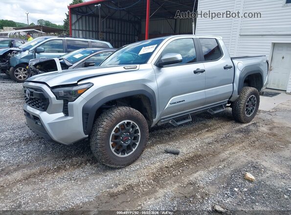 3TYLC5LNXST034380 2025 TOYOTA TACOMA HYBRID Silver Передня ліва чверть